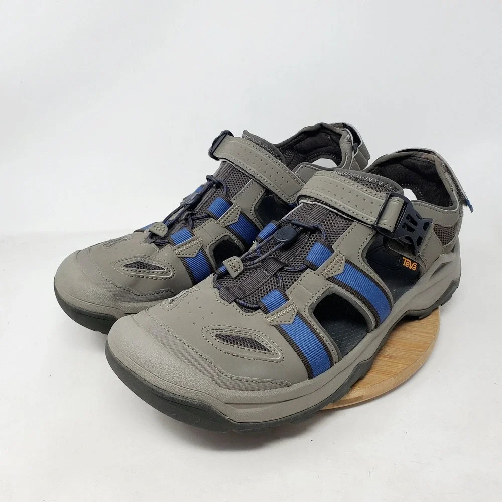 Teva omnium sandals